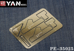 YAN MODEL PE-35025 1/35 German Panzer Zimmerit Scraper (Etching Parts)