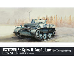 Flyhawk FH3003 1/72 Pz.Kpfw II Ausf L LUCHS w/Zusatzpanzerung Plastic Model Kit