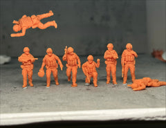 Modern British Soldier Alert Team 7pcs LSSNO3 1/35/48/64/72/87/100/144