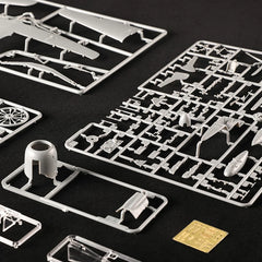 Trumpeter 1/48 81782 German FW190A-8 fighter jet assembly model