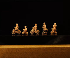 Miniature Model World War II European Cycling Child 6-Person Group Small Soldier White Model LSSNO239 1/35/48/64/72/87/100/144