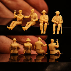 World War II British Army driver and passenger group of 4 little soldiers LSSNO290 1/35/48/64/72/87/100/144