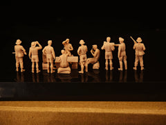 11-man North African soldier crew from World War II LSSNO196 1/35/48/64/72/87/100/144