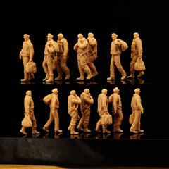 Miniature model of 7 man U.S. bomber crew from World War II (white model) LSSNO245 1/35/48/64/72/87/100/144