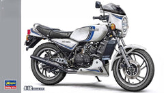 Hasegawa 1/12 Yamaha RZ250 (4L3) with Cowl (1982)