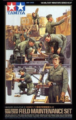 Tamiya 32547 1/48 Scale Model Figure Kit WWII German Tank Crew Field Maintenance