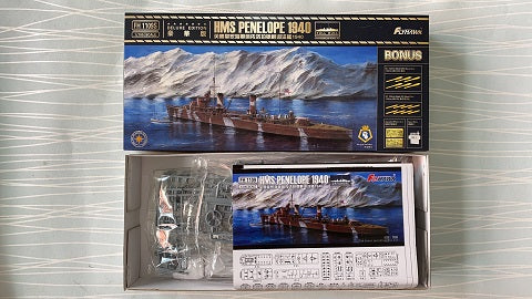 Flyhawk FH1109S 1/700 HMS PENELOPE 1940 Plastic Model Kit Secondary image