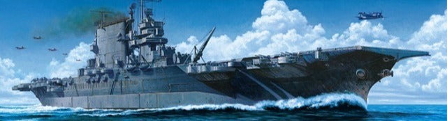Tamiya 31713 1/700 Model Kit WWII U.S Navy Aircraft Carrier USS Saratoga CV-3