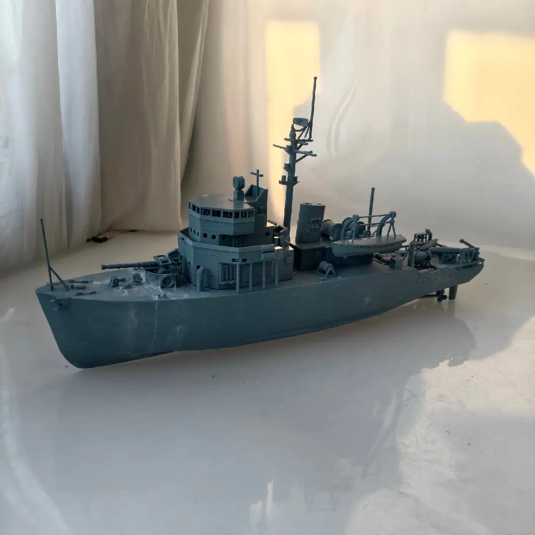 SSC160 Military Model  USS Aggressive CLass Minesweeper Water Line — detail view 2