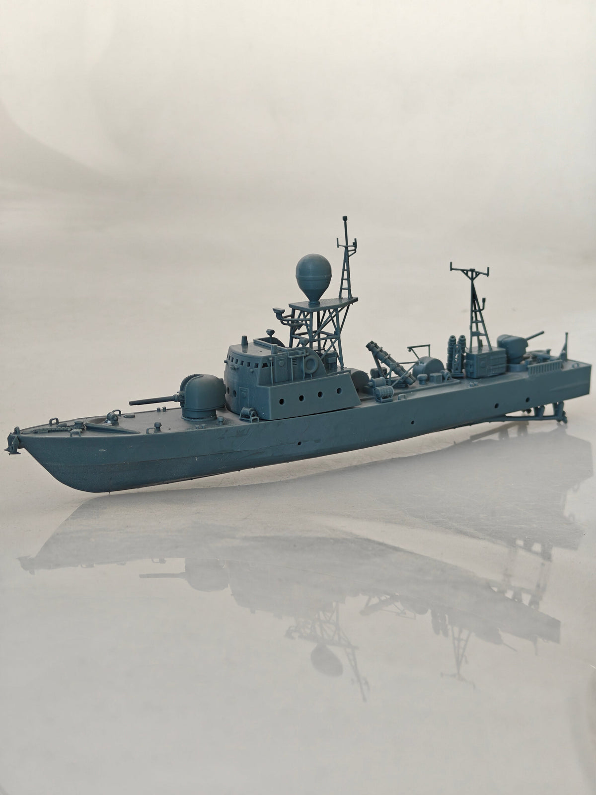 SSC149 Military Model IR La Combattante IIa Missile Boat Water Line — detail view 3