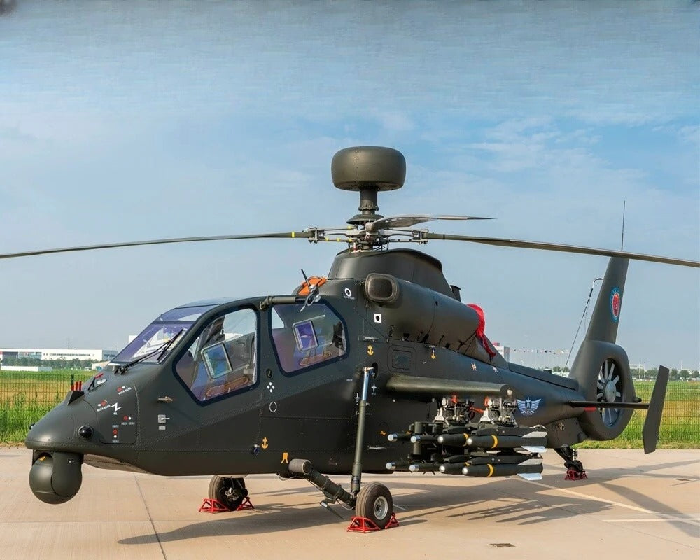 Trumpeter 05851 1/48 Z-19G Light Scout/Attack Helicopter Assembly Model Kit — scale model kit
