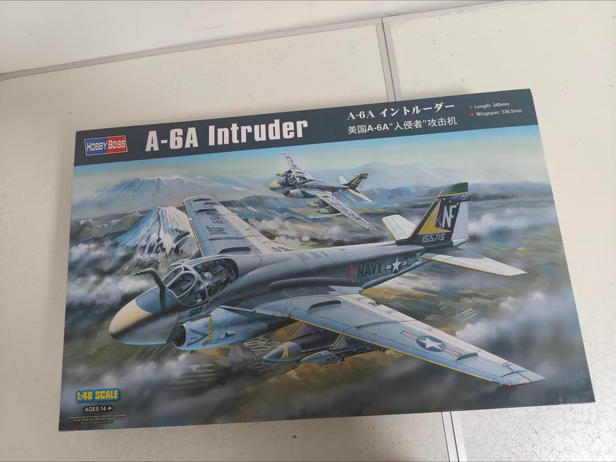 Trumpeter HOBBY BOSS 1/48 American A-6A "Intruder" Attack Aircraft 81708 — detail view 3