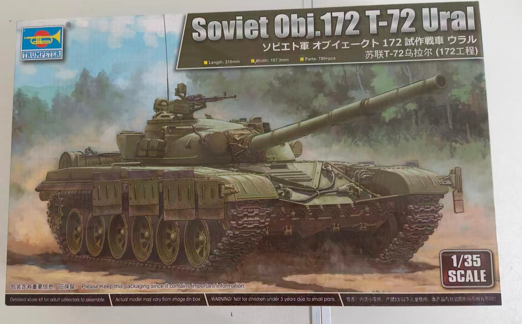Trumpeter 09601 SOVIET OBJ.172 T-72 URAL 1/35 Plastic Model Kit