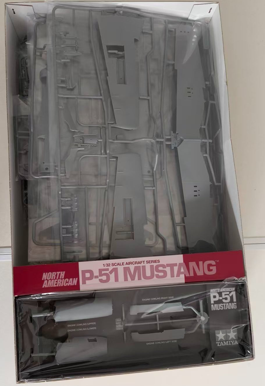 TAMIYA 60322 P-51D Mustang Hobby Model Kit 1/32 — detail view 3