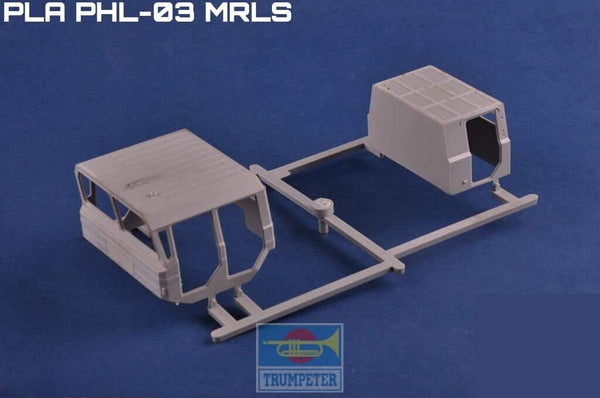 Trumpeter 01069 1/35 SCALE China PHL-03 MULTIPLE LAUNCH ROCKET SYSTEM MODEL