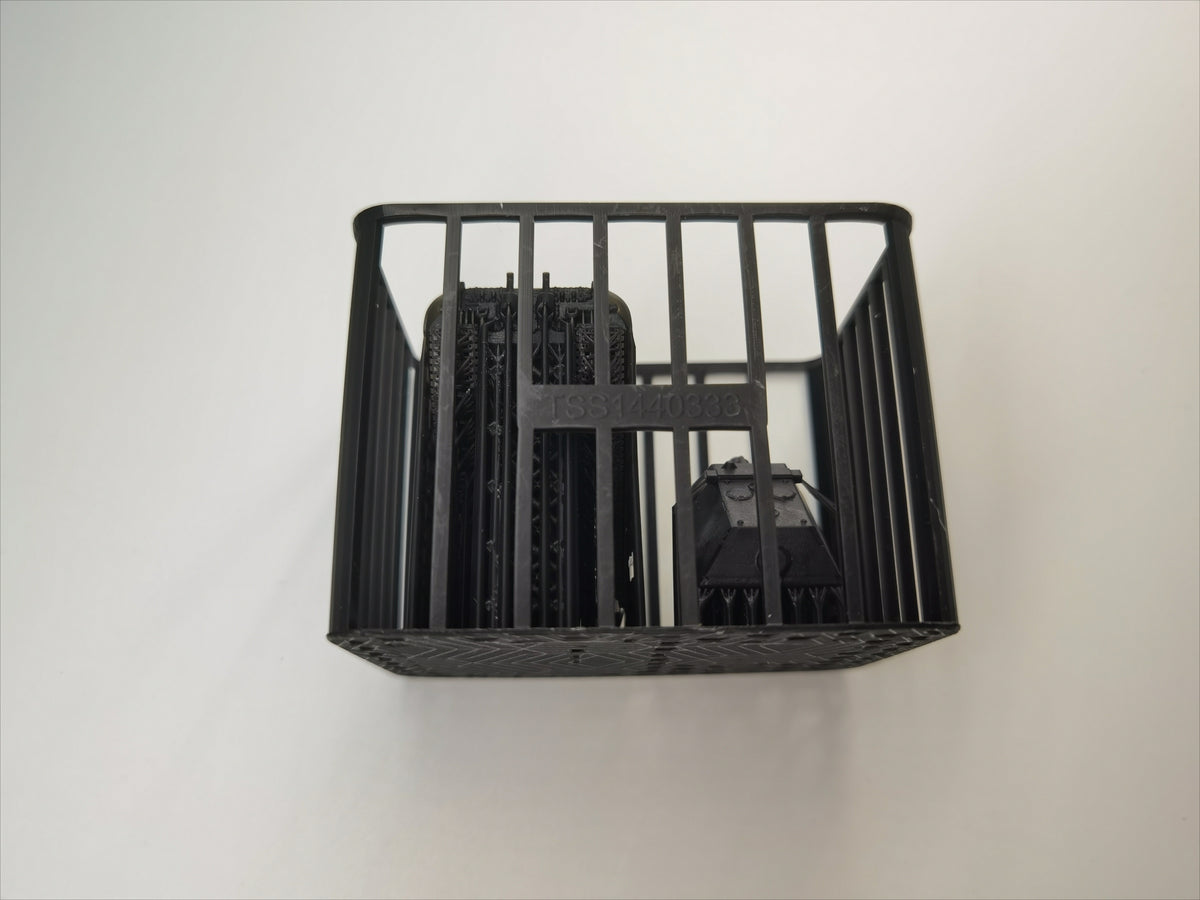 SSMODEL 1/144 E-100 German Superheavy Tank Resin Model Kit TSS1440333 — detail view 3