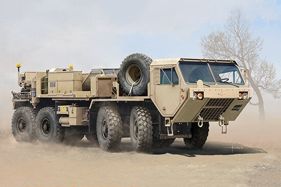Trumpeter 01083 1/35 M984A2 HEMTT Wrecker rescue vehicle — scale model kit