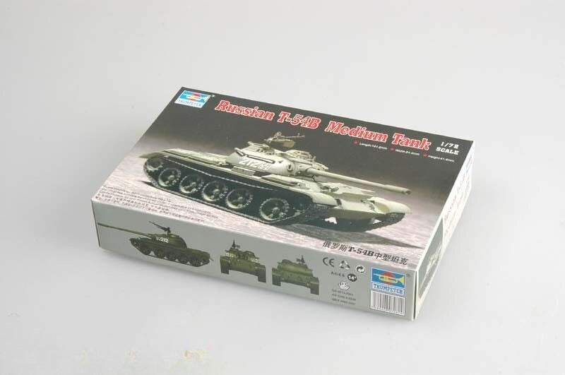 Trumpeter 1/72 07281 Russian T-54B Medium Tank — scale model kit