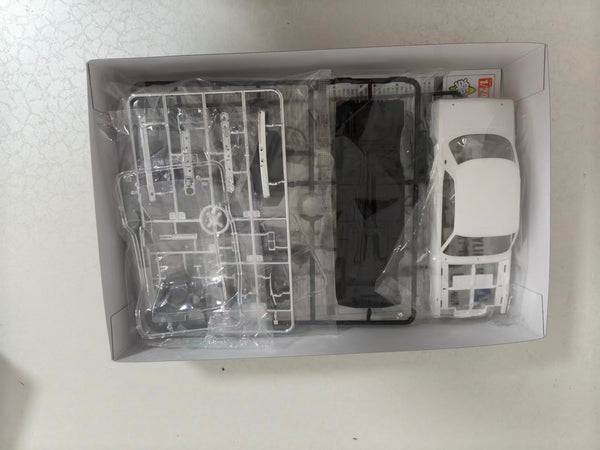 Aoshima AO-06590 1/24 SNAP CAR KPGC10 SKYLINE HT 2000GT-R 1971 White