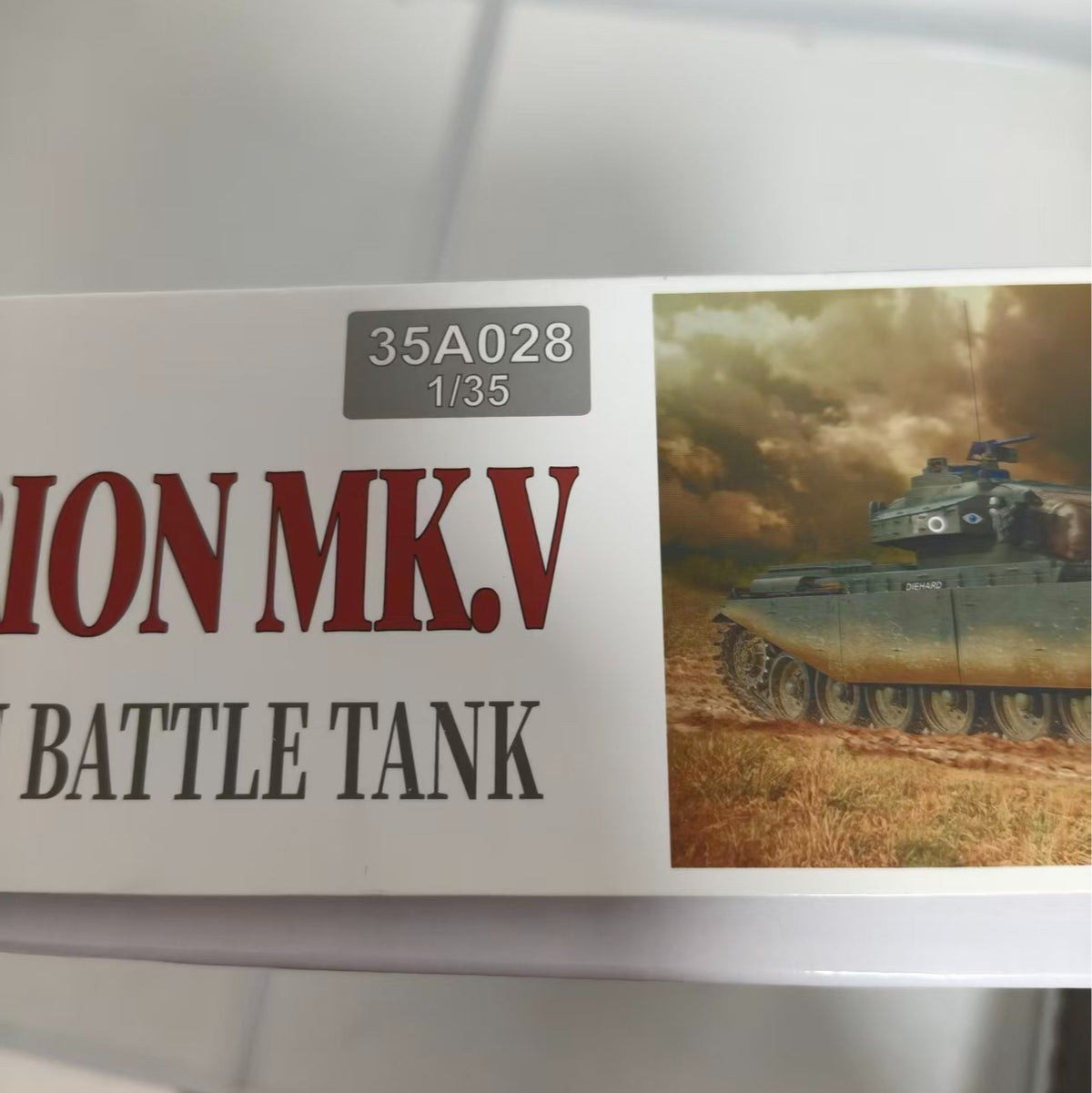 Amusing Hobby 35A028 1/35 British Centurion MK.5 — detail view 2