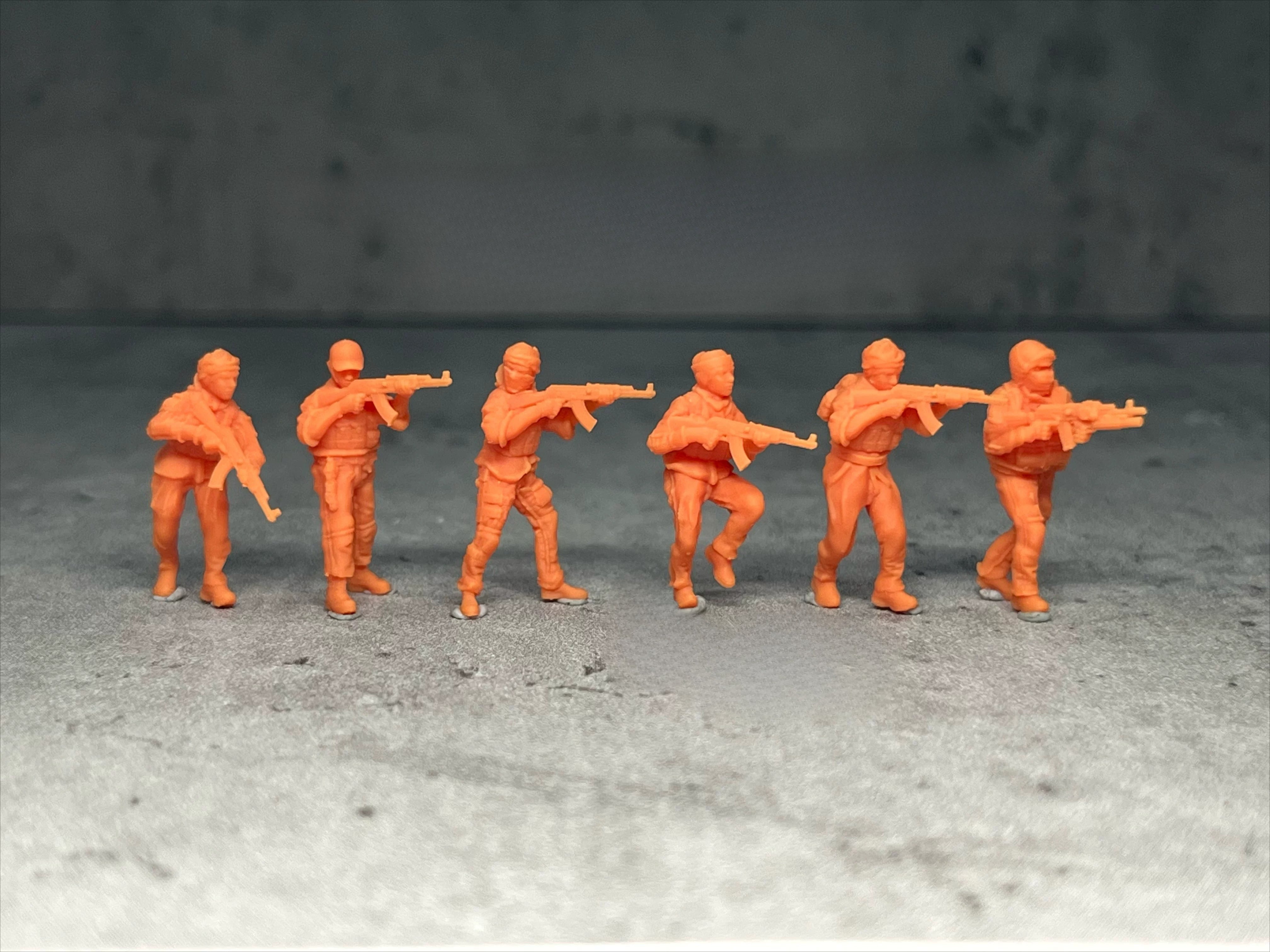 Modern Female Soldier Figures 6pcs LSSNO83 1/35/48/64/72/87/100/144