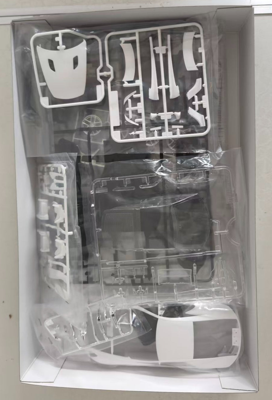 Tamiya 24319 1/24 Scale Model Sports Car Kit Lexus LFA w/Photo Etched PE Parts