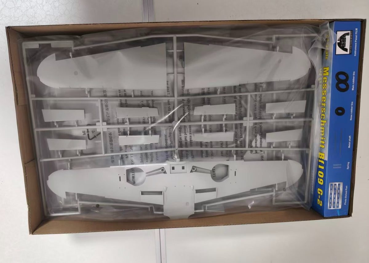 Trumpeter 1/24 MESSERSCHMITT BF-109 G-2 Model Kit - 02406 — detail view 4