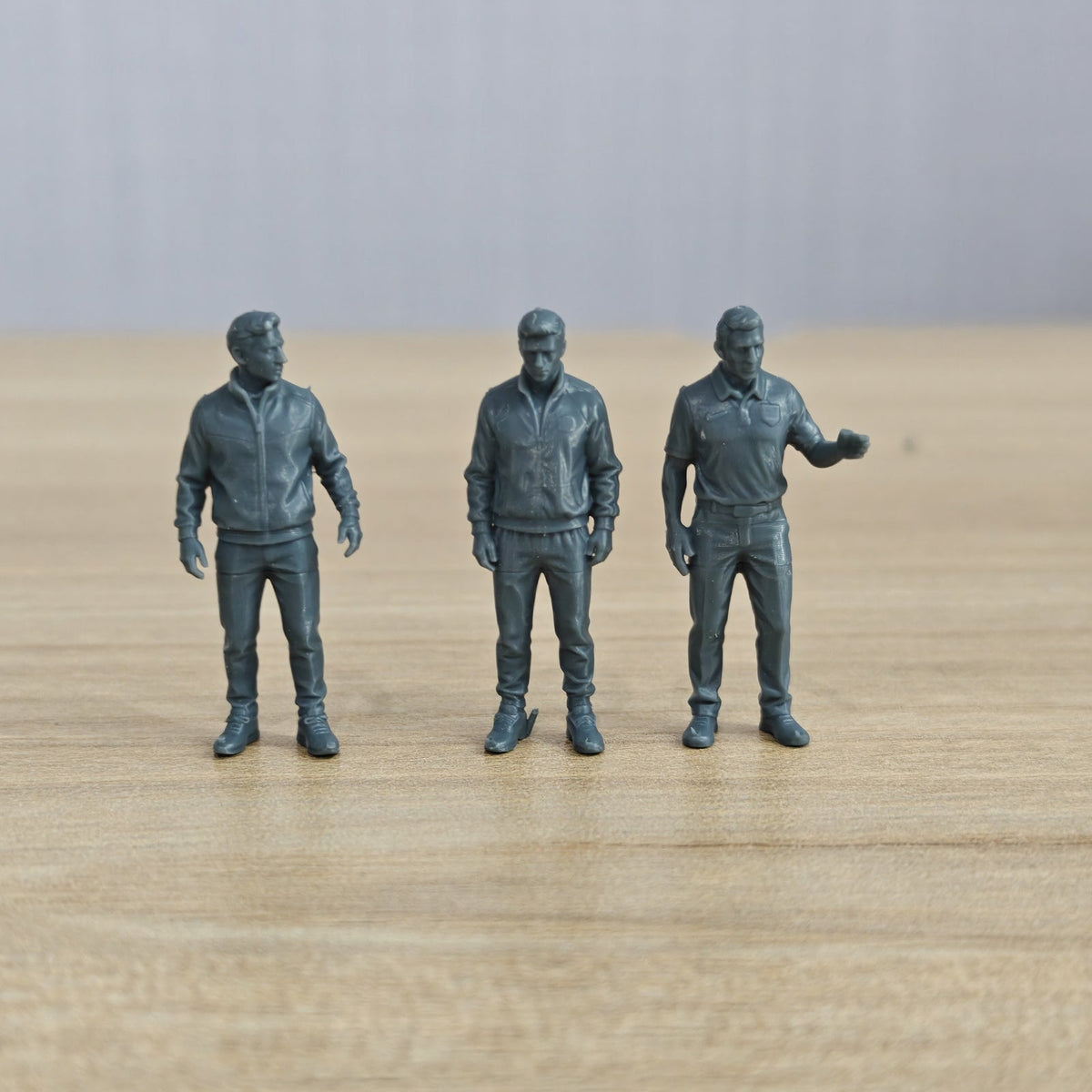 MRY-SFW LYTR382 Coaches 3-Pack, Ideal Stadium, Tabletop Painting Miniature Car Diorama Figures Scene Props Accessories Resin 3D Printed Resin Model Kit by SSMODEL
