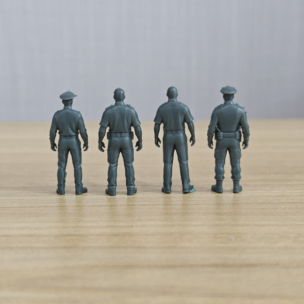 Detail view of MRY-SFW LYTR367  Police Officers 4-Pack, Ideal, Tabletop Games Painting Miniature Car Diorama Figures Scene Props Accessories Resin Model