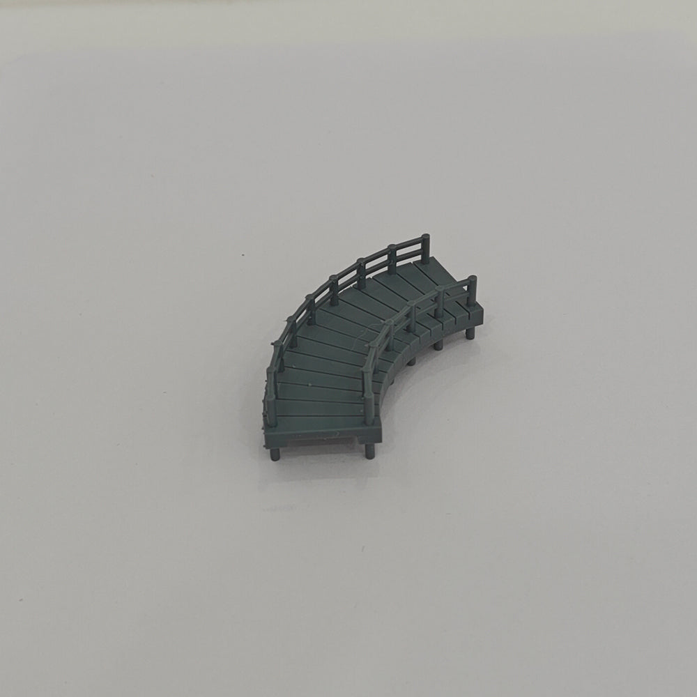 Yao's Studio LYT311 Park Bridge HO/OO/Z/N/TT Railroad Miniature Accessory Display Props — detail view 3