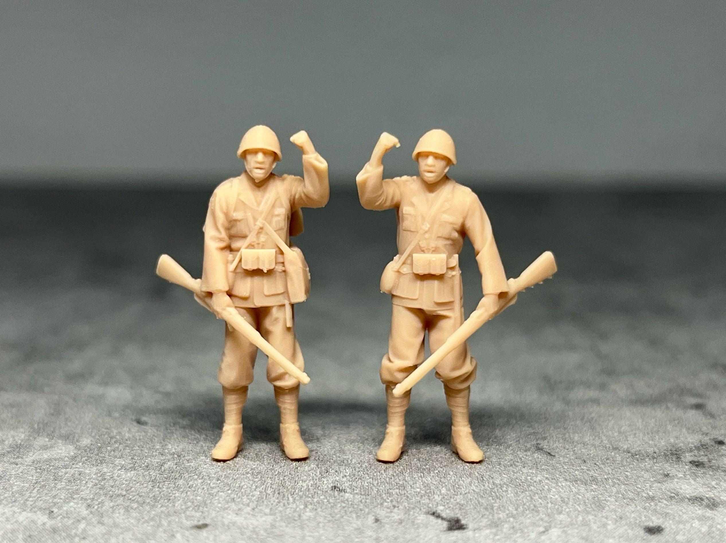 Group of 15 Italian soldiers from World War II. Can be customized with various proportions for communication purposes.LSSNo49 1/35/48/64/72/87/100/144