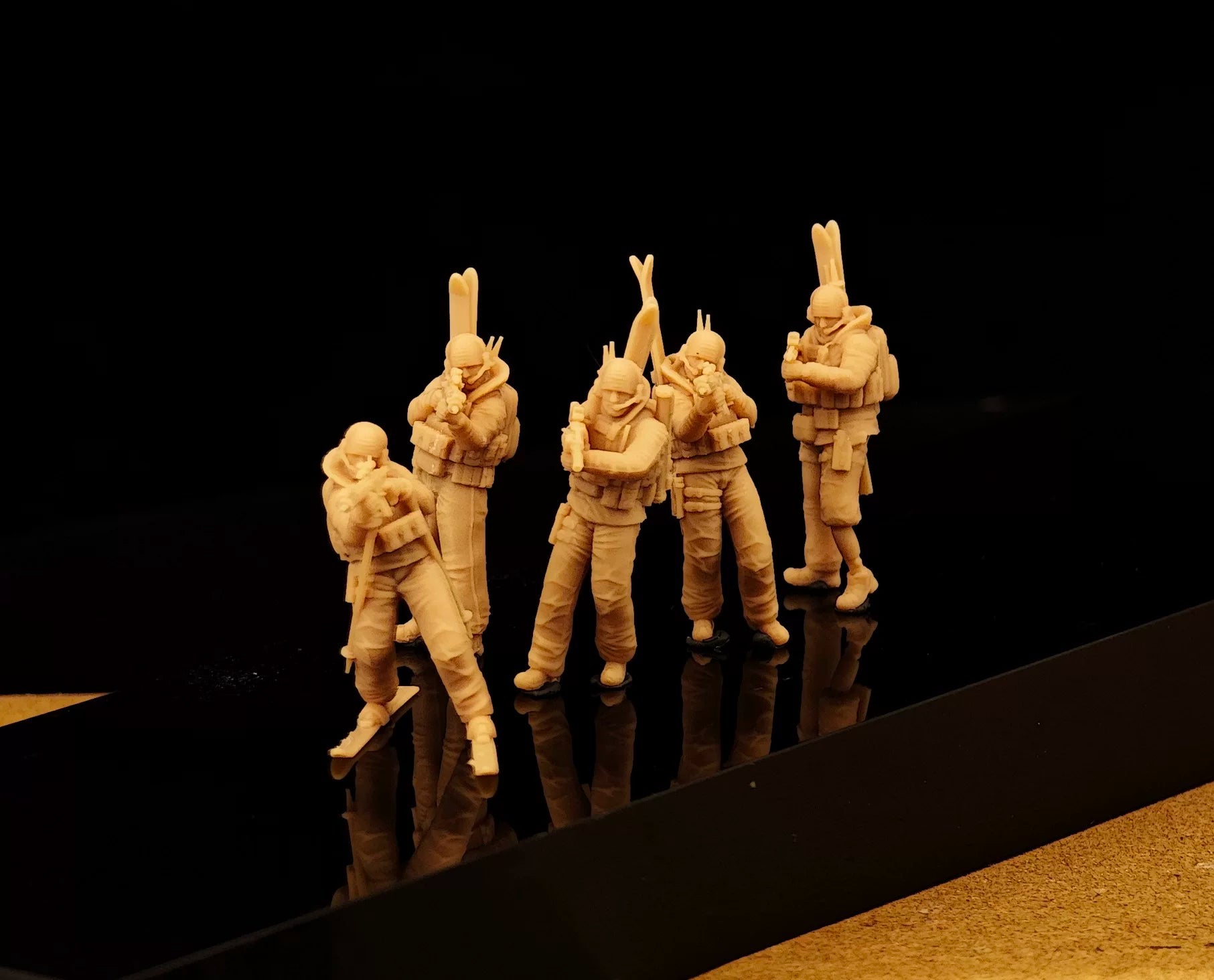 Five Mao-style snow soldier figures LSSNO246 1/35/48/64/72/87/100/144
