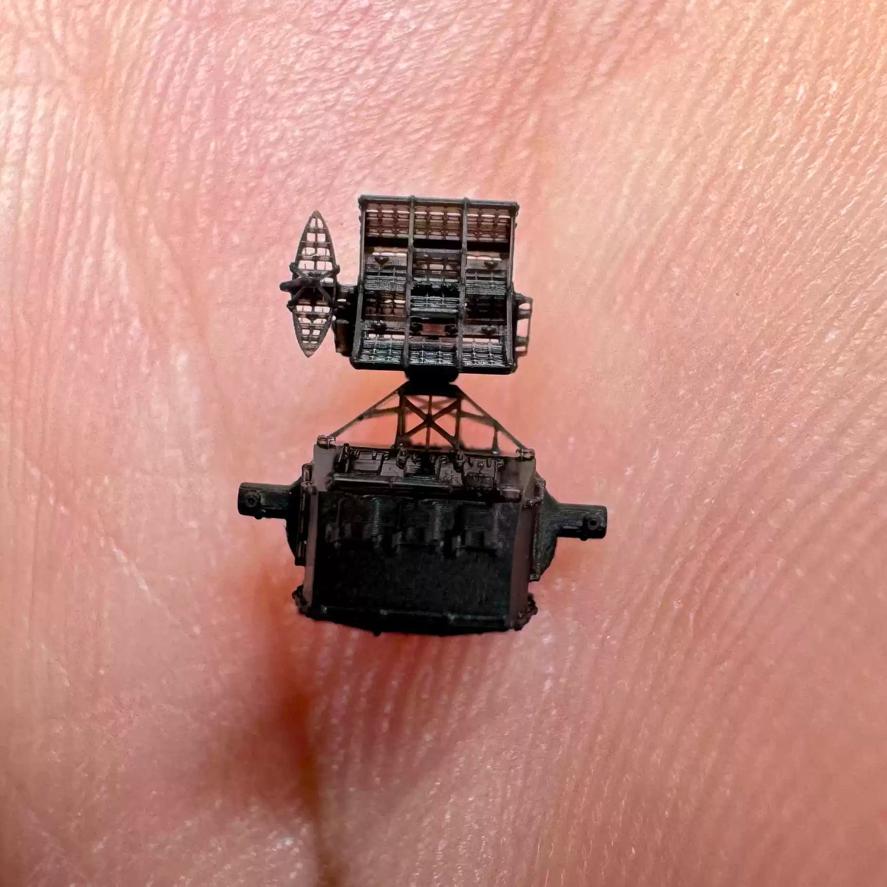 SSMODEL M700015 1/700Proportion American MK37 fire control, MK12/22 radar
