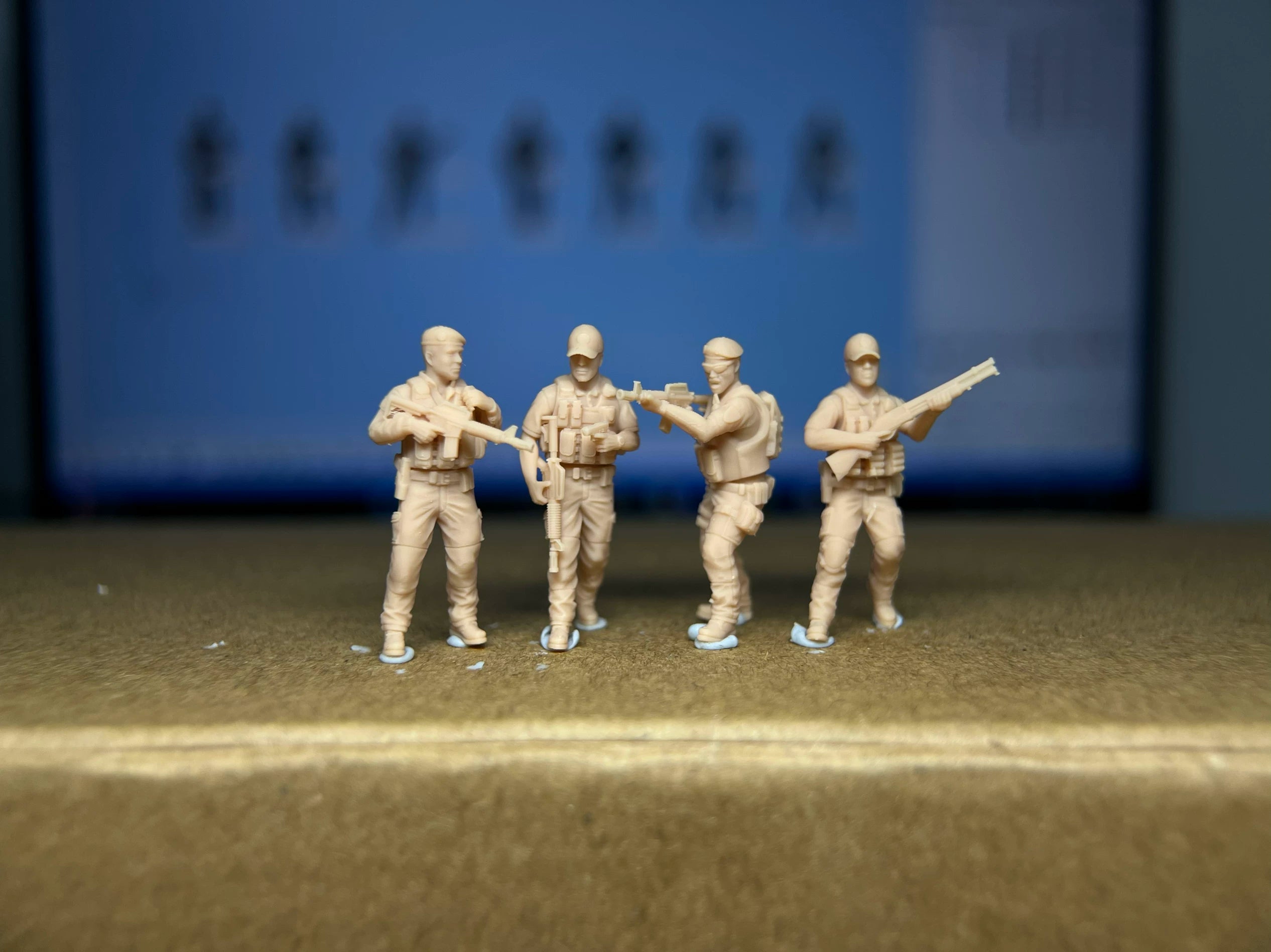 Modern South American Police Soldier 7-Man Team LSSNO78 1/35/48/64/72/87/100/144