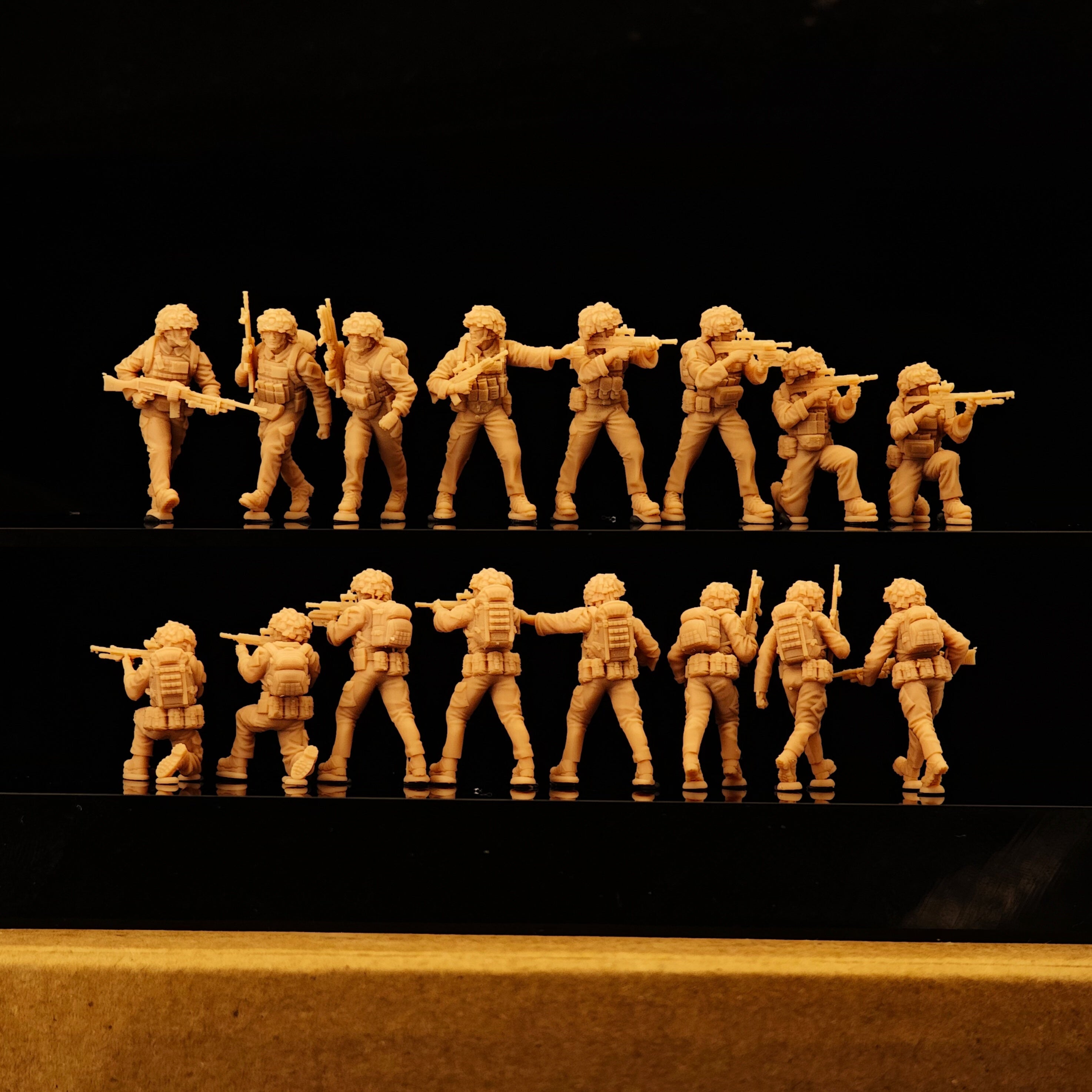 Modern British infantry ① 8 men LSSNO257 1/35/48/64/72/87/100/144