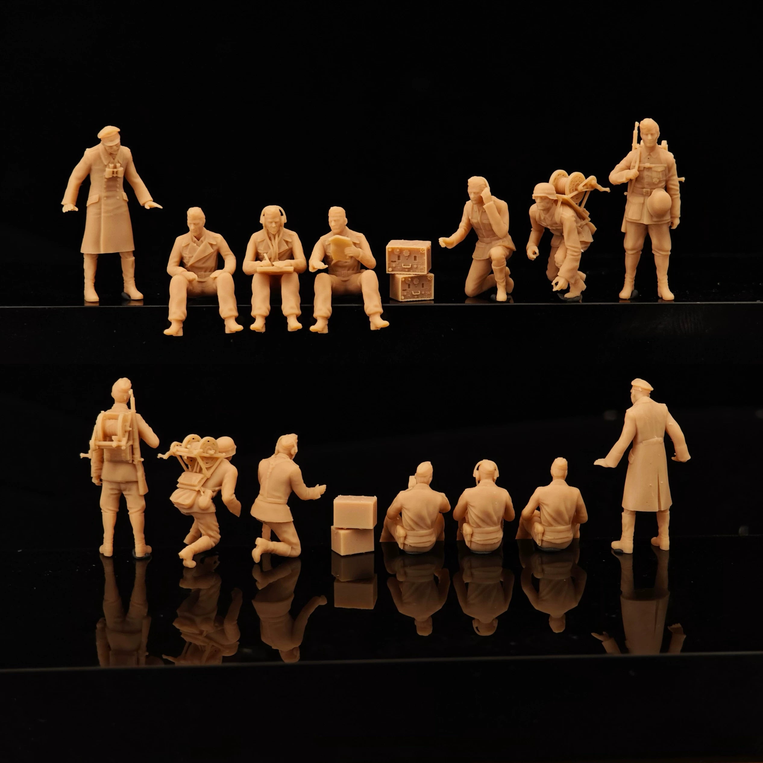 World War II Signal Corps 7-Person Team  LSSNO164 1/35/48/64/72/87/100/144