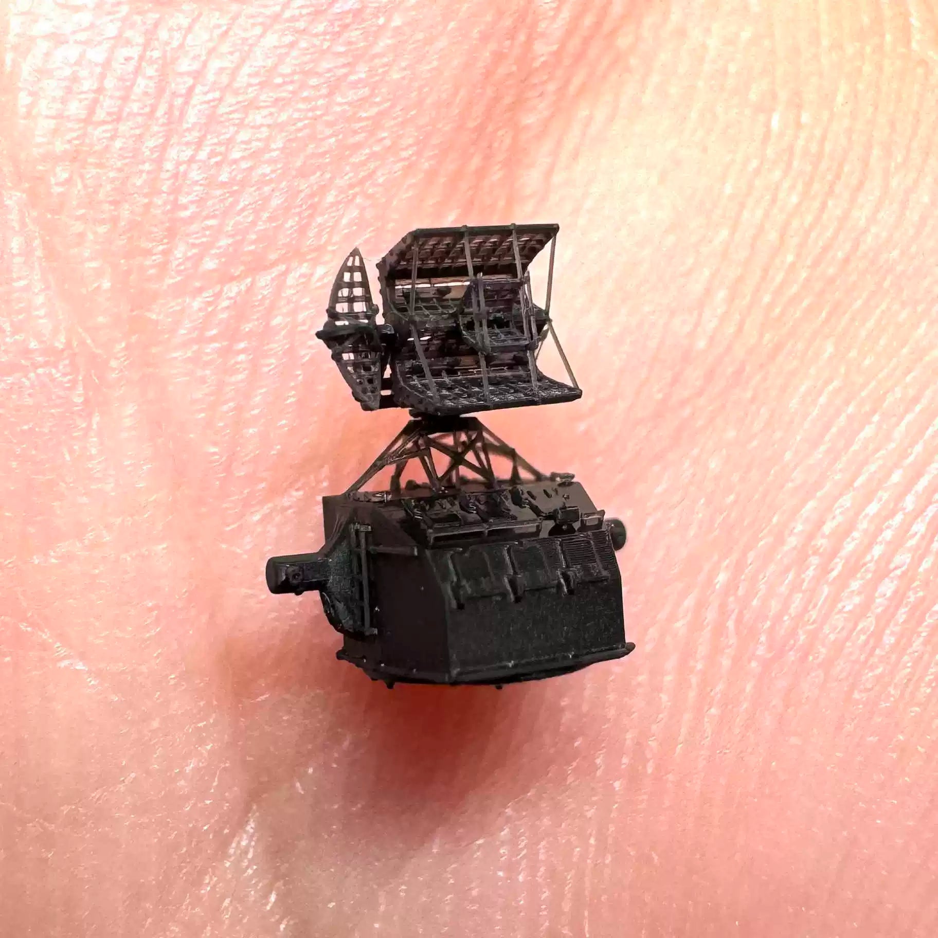 SSMODEL M700015 1/700Proportion American MK37 fire control, MK12/22 radar