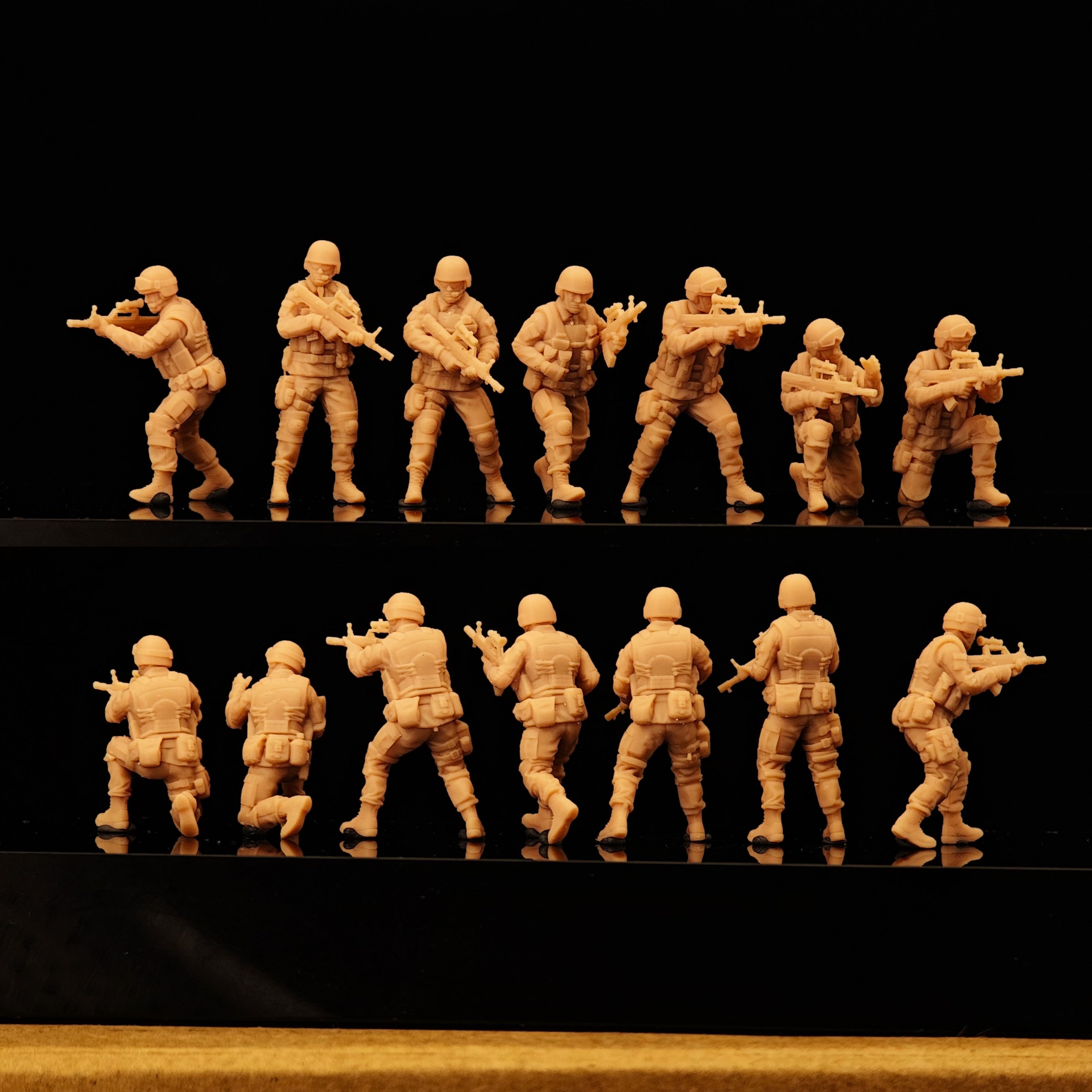 Modern PLA Type 95 infantryman (7 figures) LSSNO252 1/35/48/64/72/87/100/144