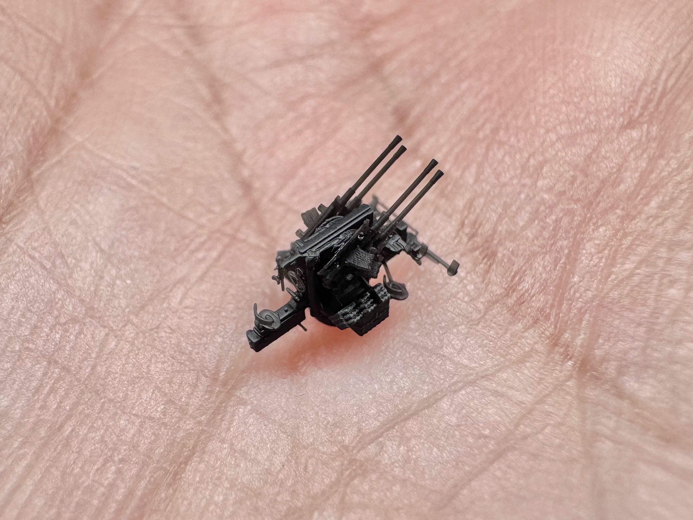 SSMODEL  G350013  350 scale German 20 mm C38 quadruple anti-aircraft machine gun Schaen