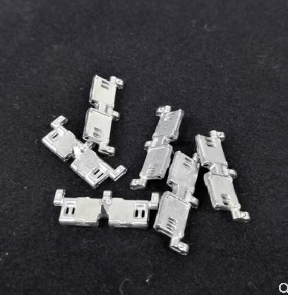 SSMODEL  1/35   SX35006 Leopard 2A5/A6 Track Model Available with Border BT-002