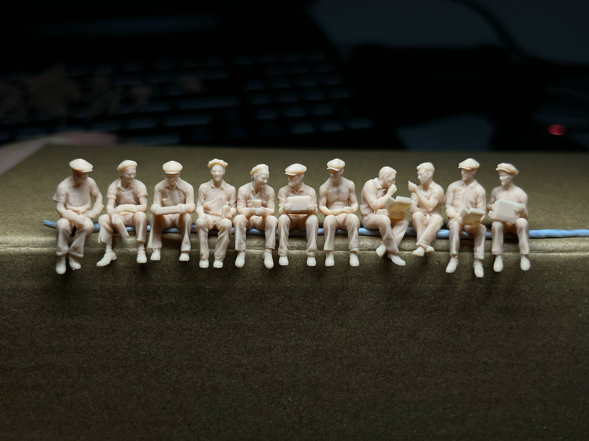 11-man welding team during World War II LSSNO63 1/35/48/64/72/87/100/144 — scale model kit