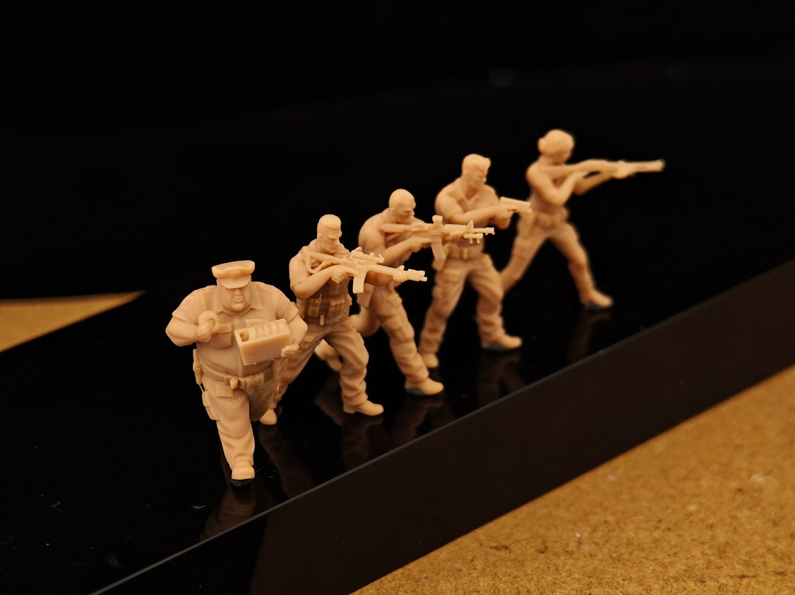 Modern American Police Five-Man Team LSSNO168 1/35/48/64/72/87/100/144