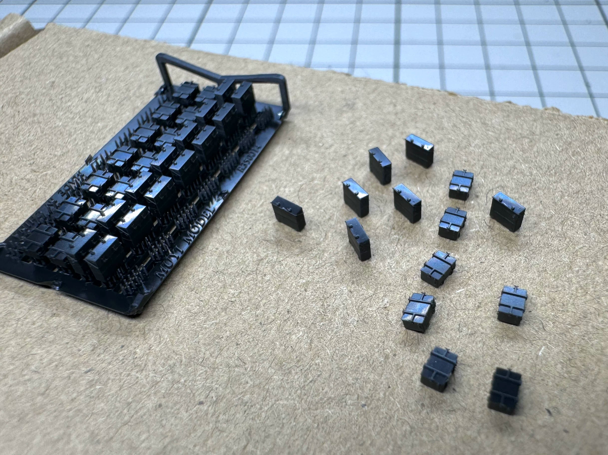 SSMODEL R350014 1/350Scale 96 ammo box