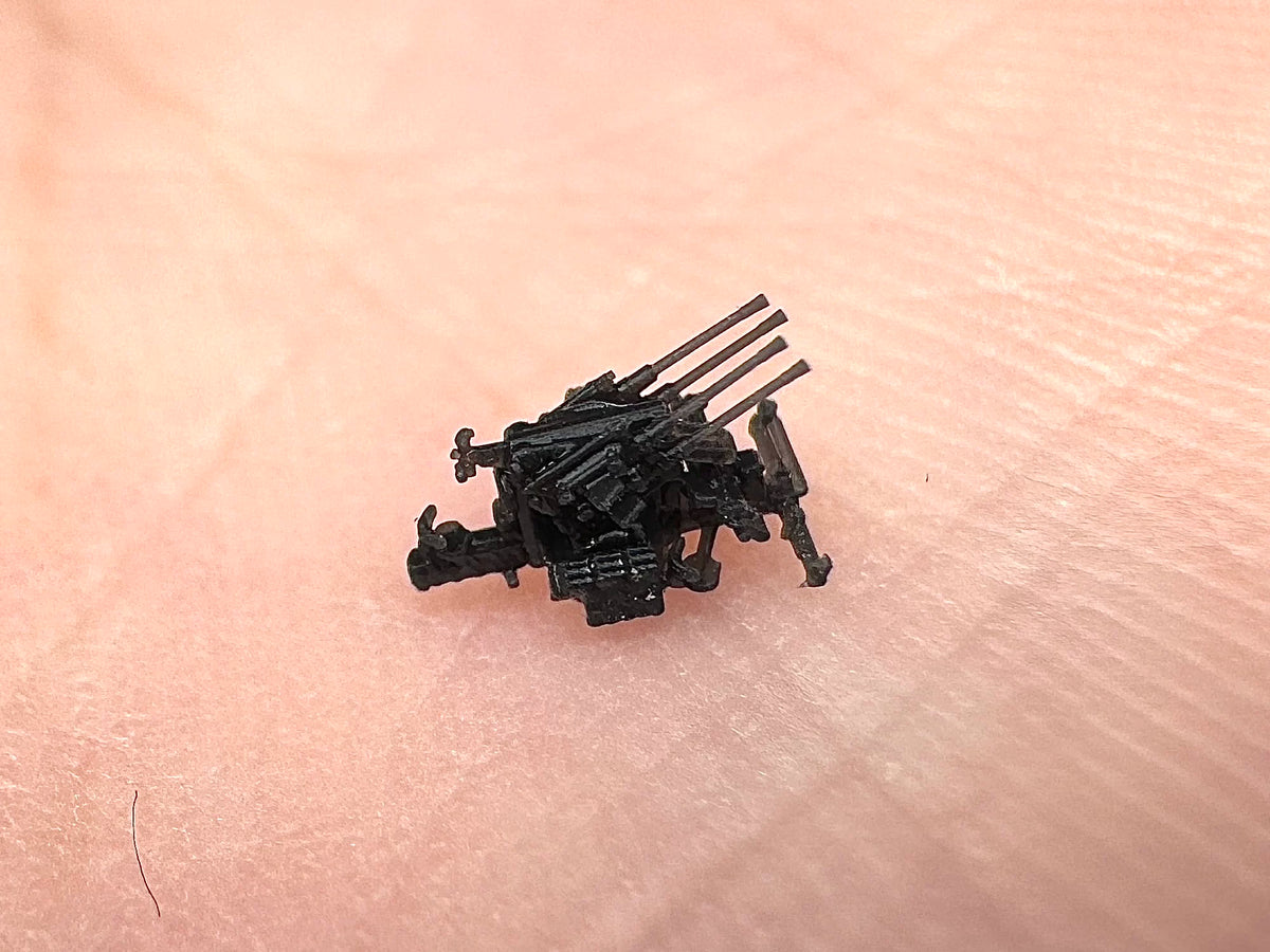 SSMODEL G700013  700 scale German 20 mm C38 quadruple anti-aircraft machine — detail view 5