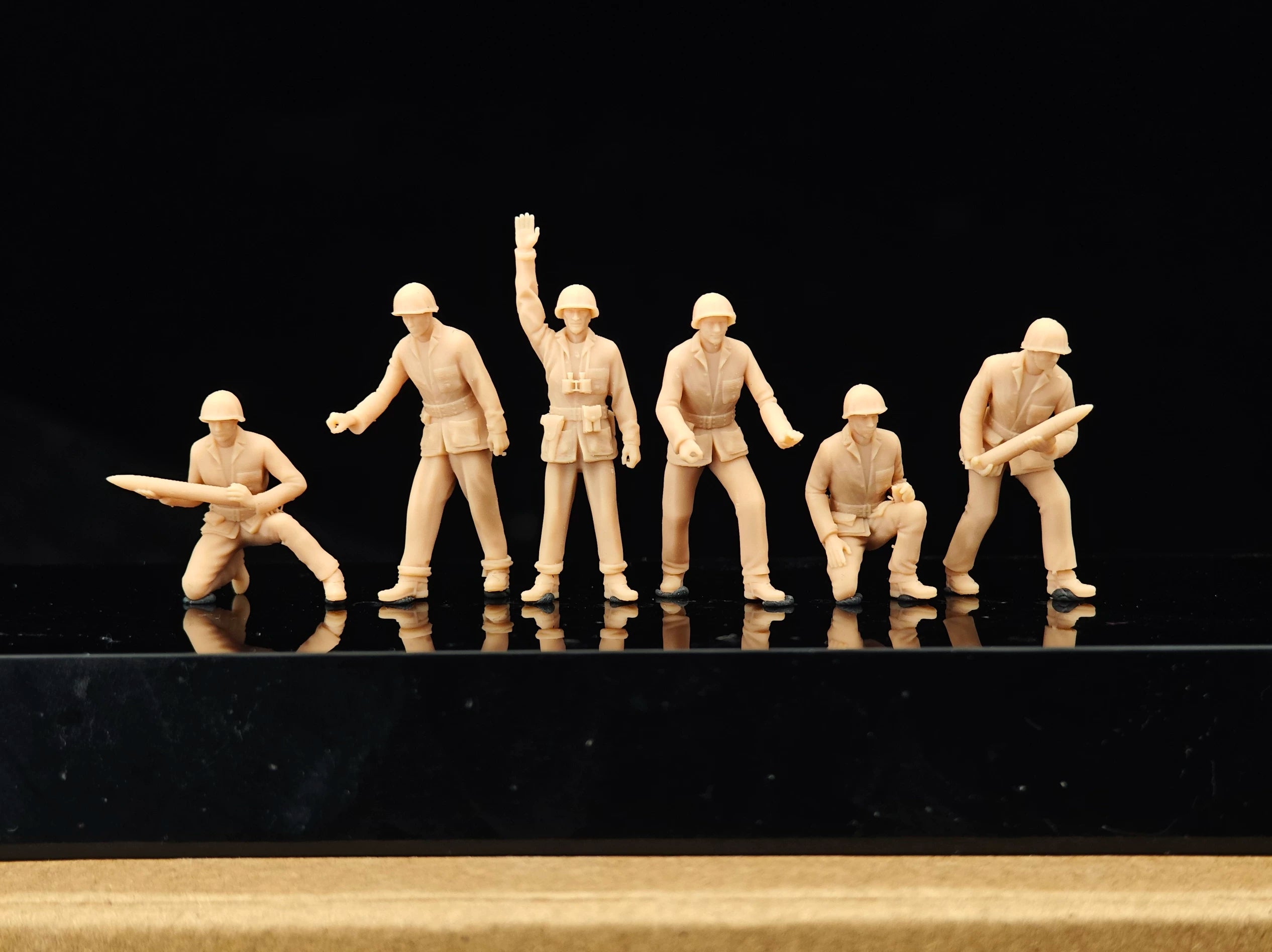 WWII US Army 105mm Artillery Corps (7 men) LSSNO159 1/35/48/64/72/87/100/144