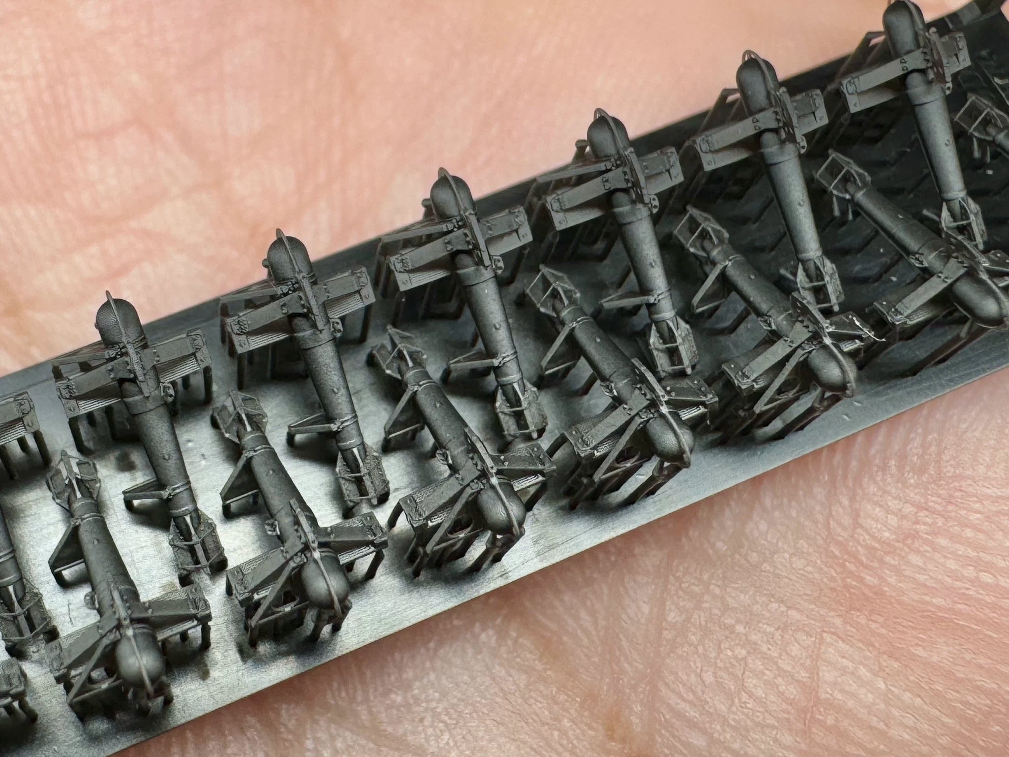 SSMODEL G350024  350 scale German Navy breaks the two states of mineguards