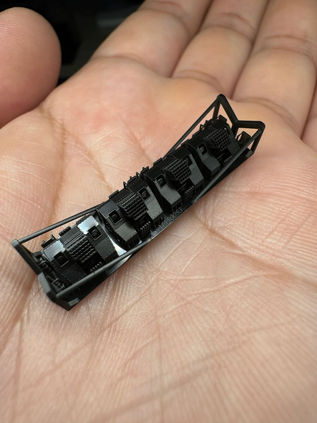 SSMODEL R350053  1/350Proportion spray cannon type B — detail view 5