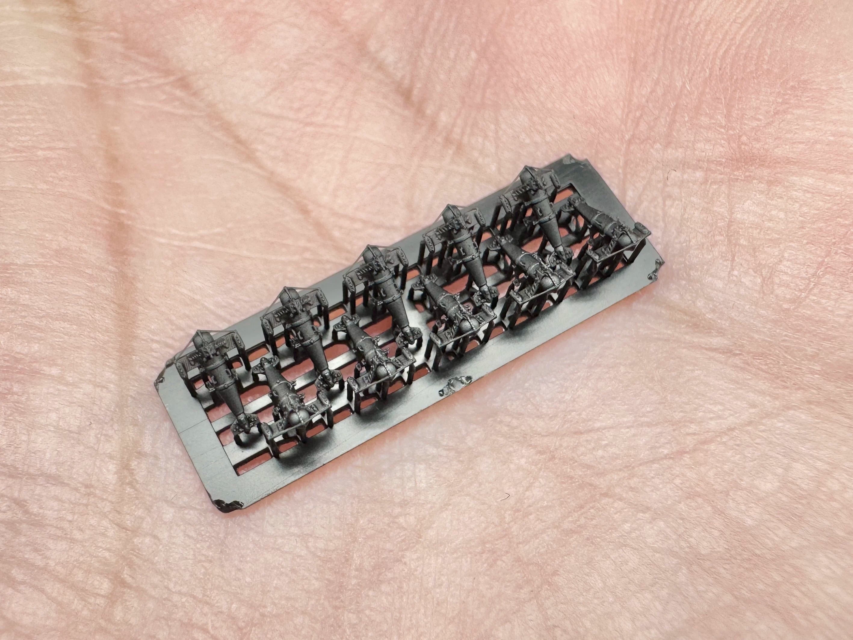 SSMODEL SSMODEL R700027  1/700 scale battleship breaks the mineguard