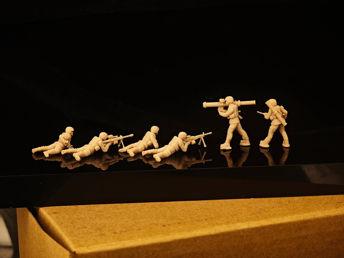 Modern Chinese Army Infantry 6-Person Team LSSNO315 1/35/48/64/72/87/100/144 — detail view 2