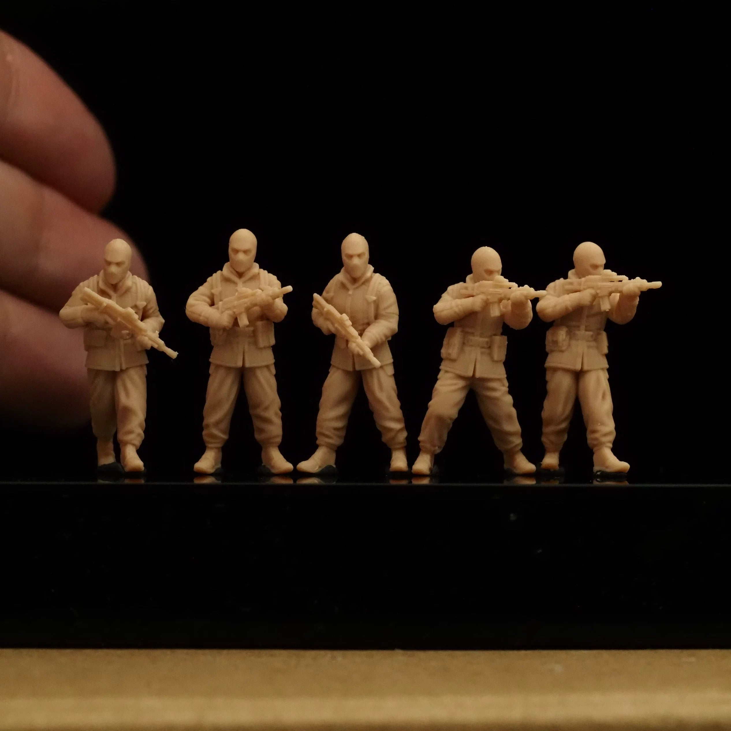 Modern Private Armed Defense Team of 15 LSSNO136 1/35/48/64/72/87/100/144